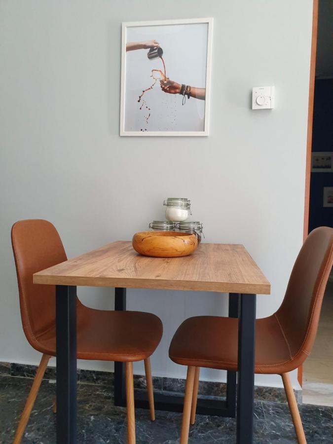Homel Rocks -Elegant Apt 2Bd -Amazing Garden View Kalambaka Eksteriør billede
